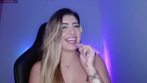 Snapshot of bay_babe chatting on 02-01-25, 08:08 bay_babe online show from 02-01-25, 08:08