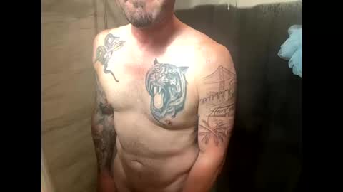 Bays big D online show from 10-10-25, 09:14