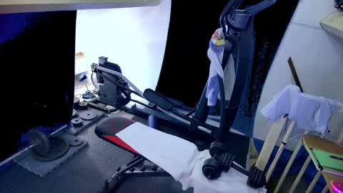 Snapshot of bazzz_8 chatting on 02-21-25, 05:53 bazzz_8 online show from 02-21-25, 05:53