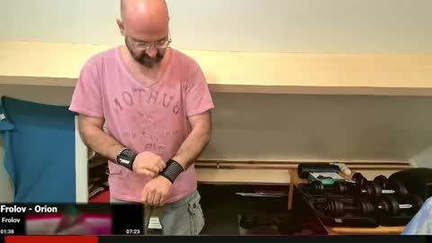 Snapshot of bazzz_8 chatting on 09-26-25, 04:22 bazzz_8 online show from 09-26-25, 04:22