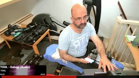 Snapshot of bazzz_8 chatting on 10-02-25, 05:09 bazzz_8 online show from 10-02-25, 05:09