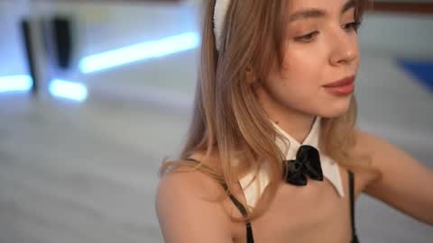 Snapshot of bb_jett chatting on 03-12-25, 10:28 JETT DENI online show from 03-12-25, 10:28