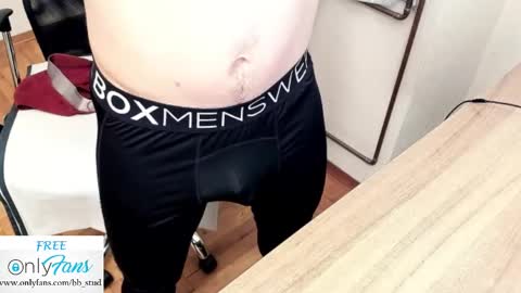 Snapshot of bb_stud chatting on 10-01-25, 08:37 bb_stud online show from 10-01-25, 08:37