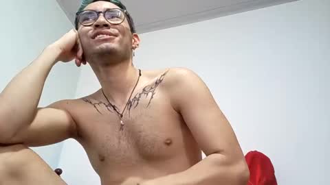 alex independent model   ig bbalexmoon online show from 12-20-24, 08:45