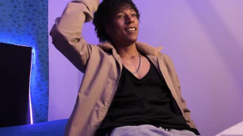 Bbc angels online show from 10-17-25, 04:59