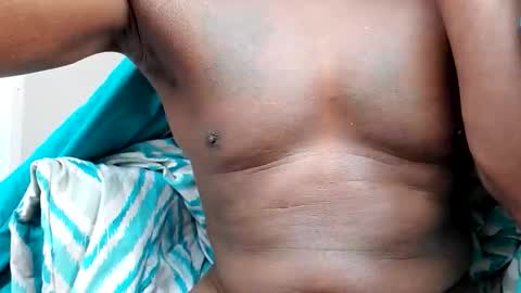 rocker n queen online show from 04-23-26, 03:58