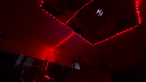 305BBC online show from 03-10-26, 03:11