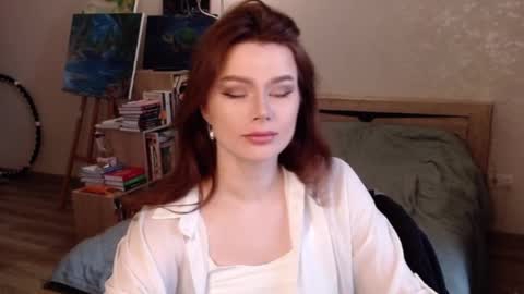 Snapshot of bbj_one chatting on 10-21-25, 07:42 bbj_one online show from 10-21-25, 07:42