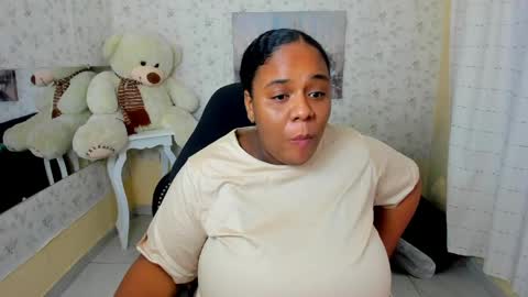 Charlote online show from 04-26-26, 11:52