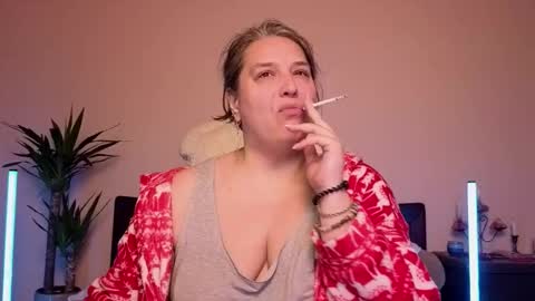 Love online show from 02-06-26, 08:23