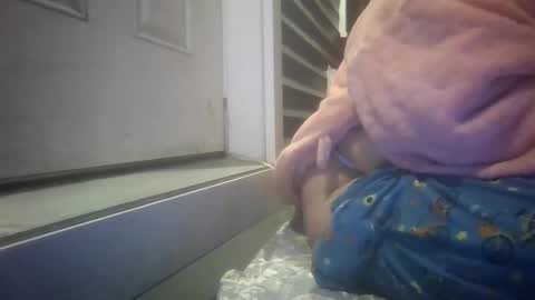 Snapshot of bbwsnowbunni696969 chatting on 11-15-25, 08:33 PlushiePrincess online show from 11-15-25, 08:33