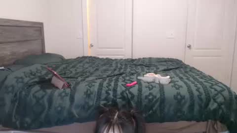 bby_julesss online show from 12-21-25, 01:02