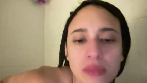 Snapshot of bbyangelyoga chatting on 12-08-24, 03:53 bbyangelyoga online show from 12-08-24, 03:53