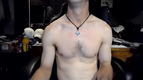 bchillin28 online show from 10-13-25, 01:38