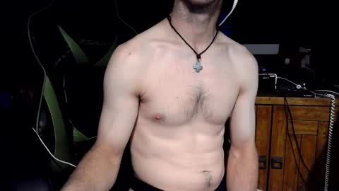 bchillin28 online show from 04-21-26, 04:08