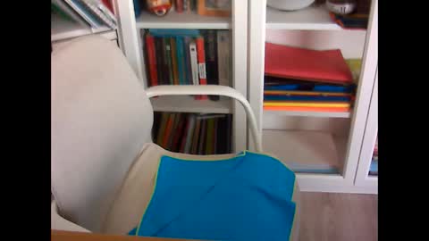 Snapshot of bcn1959 chatting on 12-03-24, 09:33 bcn1959 online show from 12-03-24, 09:33