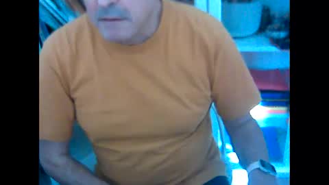 Snapshot of bcn1959 chatting on 12-18-24, 12:51 bcn1959 online show from 12-18-24, 12:51