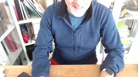 Snapshot of bcn1959 chatting on 01-18-25, 10:17 bcn1959 online show from 01-18-25, 10:17