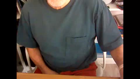 Snapshot of bcn1959 chatting on 02-12-25, 09:31 bcn1959 online show from 02-12-25, 09:31