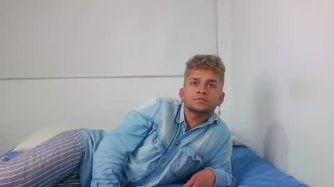 Sara  Juan online show from 12-27-24, 01:32