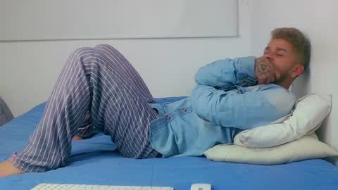 Sara  Juan online show from 12-29-24, 01:56