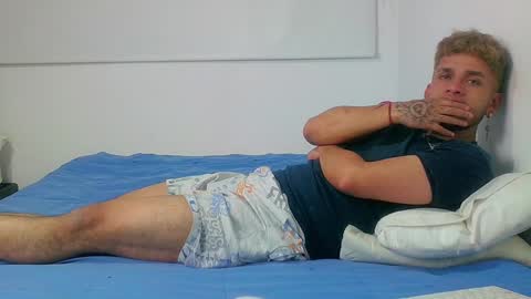 Sara  Juan online show from 12-29-24, 04:59