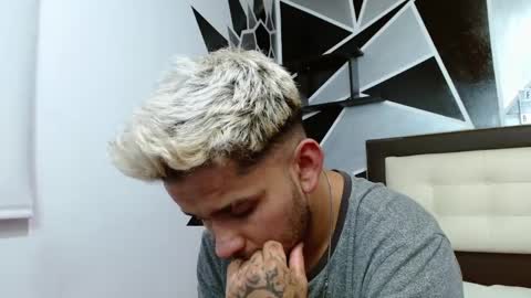 Sara  Juan online show from 03-06-25, 02:30