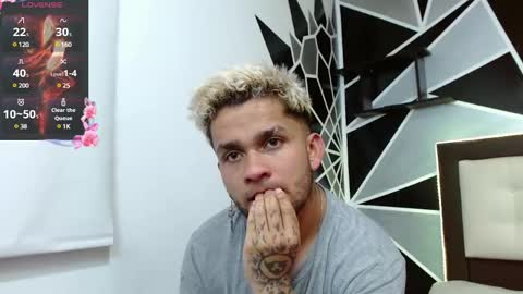 Sara  Juan online show from 03-09-25, 05:00