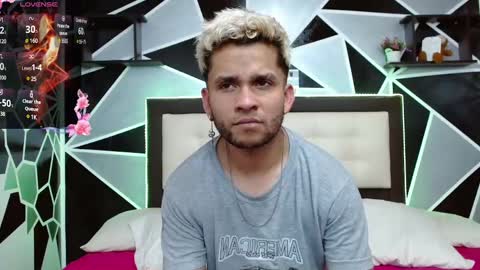 Sara  Juan online show from 03-10-25, 02:06