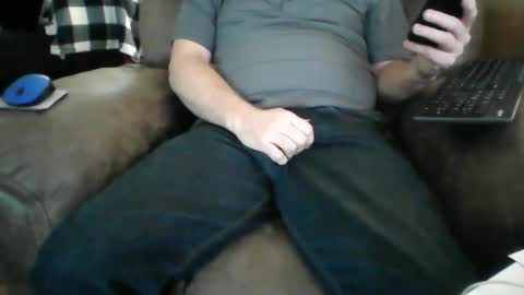 beachguy38 online show from 12-23-24, 05:43