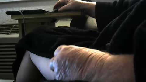 bear4146 online show from 02-07-26, 01:48