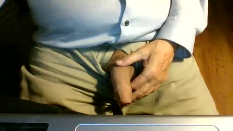 Snapshot of bearacuda555 chatting on 10-08-25, 09:34 Bruno online show from 10-08-25, 09:34