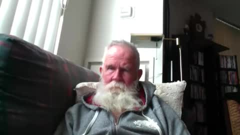 Snapshot of beardbushy chatting on 01-19-26, 04:00 beardbushy online show from 01-19-26, 04:00