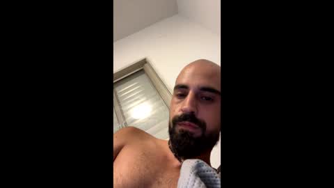 Ask me online show from 10-26-25, 07:53