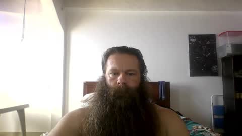 Snapshot of beardeddonkey88 chatting on 09-22-25, 02:41 beardeddonkey88 online show from 09-22-25, 02:41