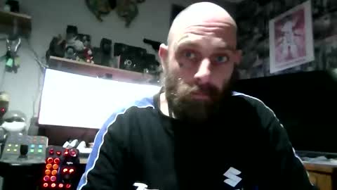 beardednjuicycock online show from 02-11-26, 07:24