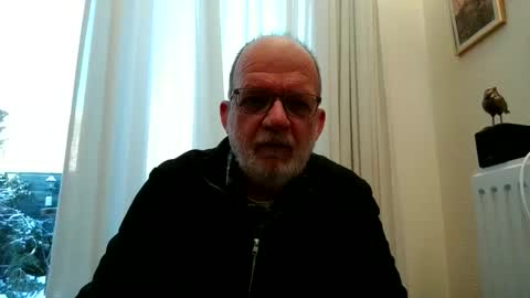 Snapshot of beardman916444 chatting on 01-10-26, 01:35 Beardman online show from 01-10-26, 01:35