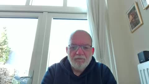 Snapshot of beardman916444 chatting on 04-06-26, 03:57 Beardman online show from 04-06-26, 03:57