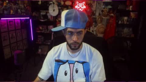 Snapshot of beastbxy chatting on 10-18-25, 12:24 beast bxy online show from 10-18-25, 12:24