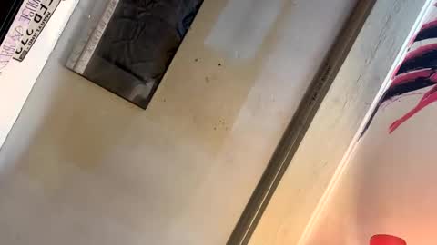 Mikes room online show from 04-12-26, 06:13