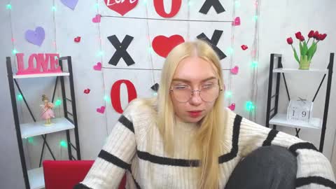 BeatriceFlyy online show from 02-19-25, 09:17