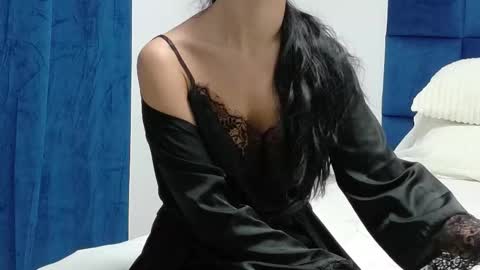 Beatrice online show from 02-08-26, 03:37