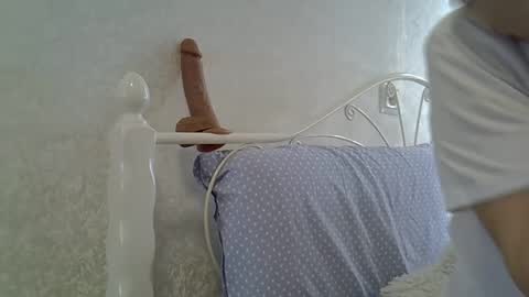 BeatriceTender online show from 02-25-25, 06:58