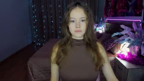 BeatriceWild online show from 12-18-25, 10:10