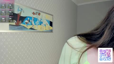 Snapshot of beatrixcutsforth chatting on 10-04-25, 07:01 Beatrix or Triss3 online show from 10-04-25, 07:01