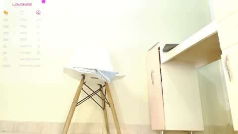 Beatzie online show from 12-23-24, 05:43