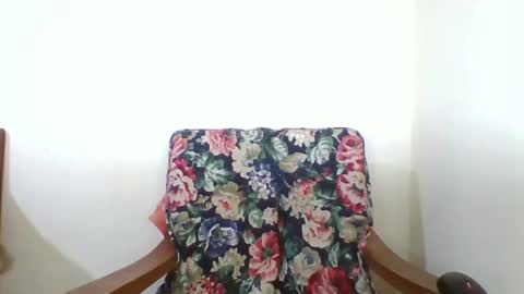 Eva online show from 10-23-25, 02:11