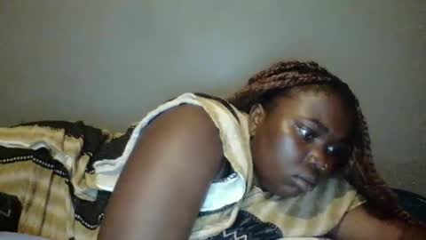 Snapshot of beautie699392 chatting on 03-10-25, 03:52 Lil stunner online show from 03-10-25, 03:52