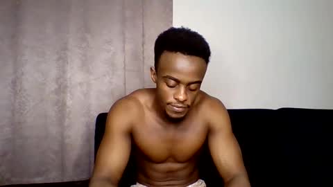 Snapshot of beautiful_and_lovely chatting on 05-24-26, 06:40 Chelsea and Raymond online show from 05-24-26, 06:40