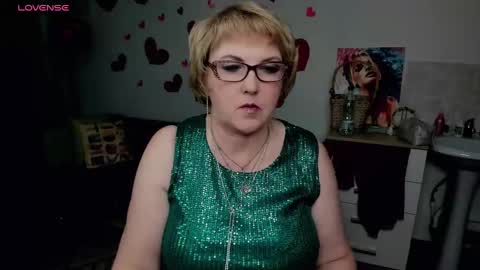 your Lana online show from 03-08-25, 12:41